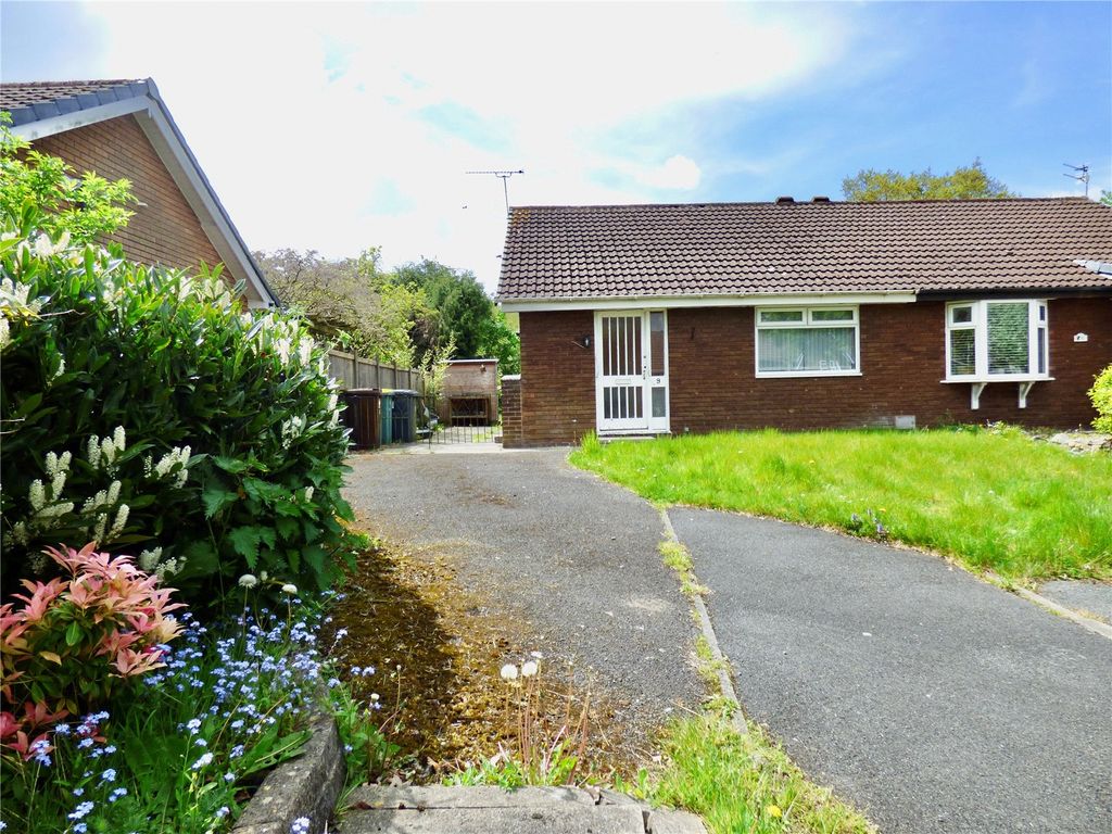 2 bed bungalow for sale in West Avenue, Ingol, Preston, Lancashire PR2