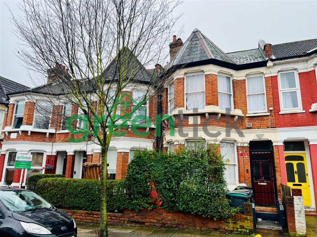 3 bed terraced house for sale in Kitchener Road, London N17, £625,000