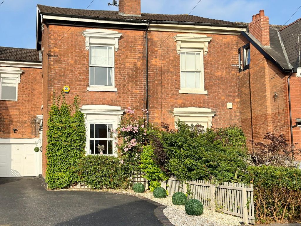 4 bed semidetached house for sale in Western Road, Wylde Green, Sutton