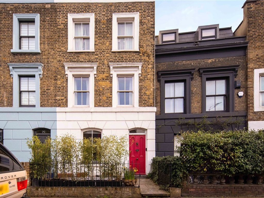 3 bed detached house for sale in Cassland Road, Victoria Park, London