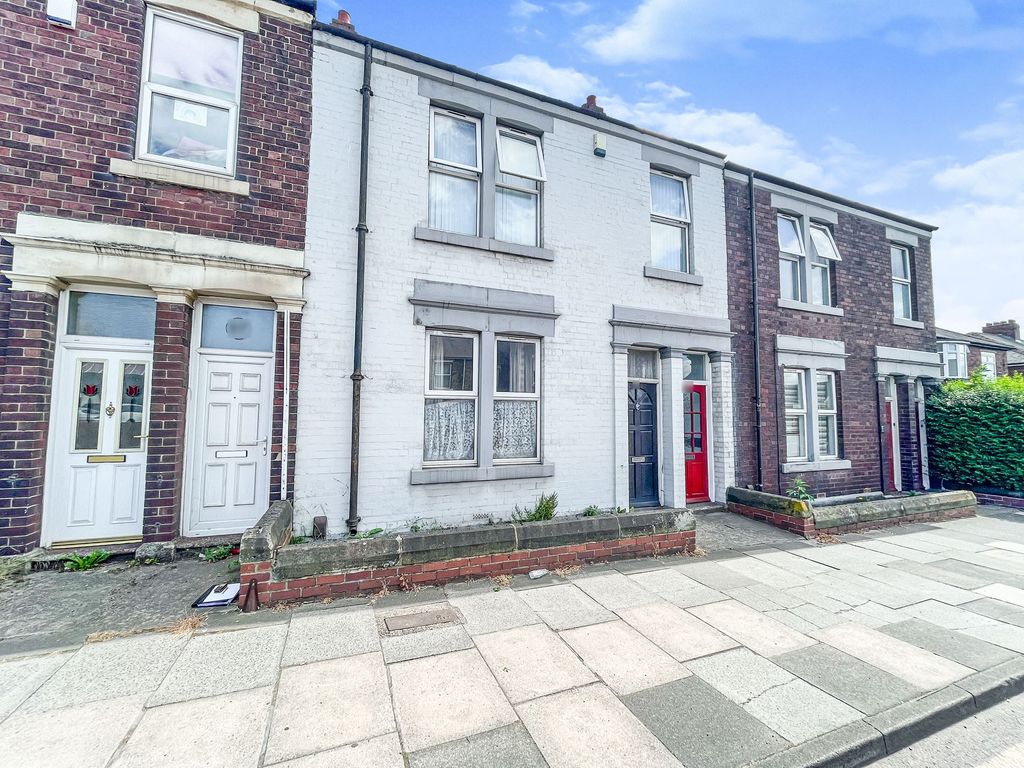 2 bed flat for sale in Lobley Hill Road, Gateshead NE8 Zoopla