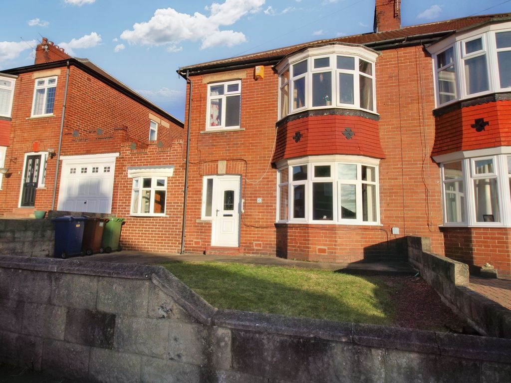 4 bed semidetached house for sale in Turbinia Gardens, High Heaton, Newcastle Upon Tyne NE7, £