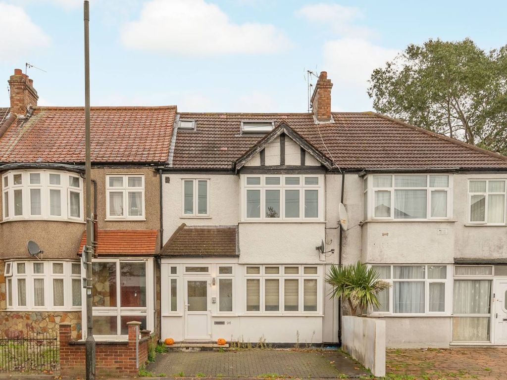 3 bed flat for sale in Rowan Road, Streatham Vale, London SW16, £