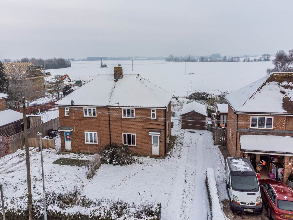 3 bed property for sale in Royston Road, Litlington, Royston SG8 Zoopla