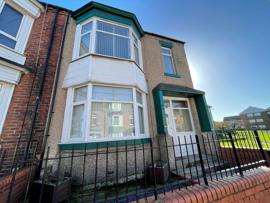 3 bed terraced house for sale in Dean Road, South Shields NE33 Zoopla