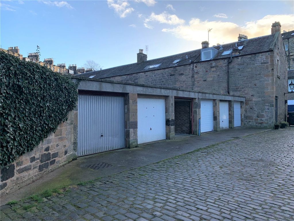 Garage At Lennox Street Lane, West End, Edinburgh EH4  