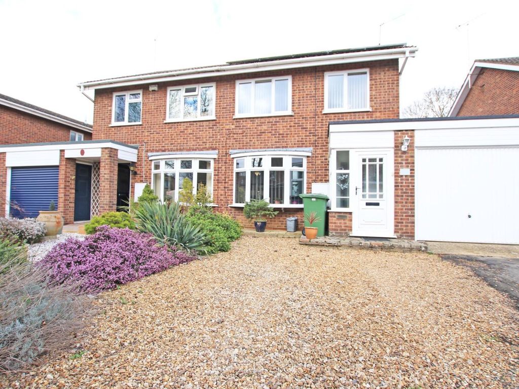 3 bed semidetached house for sale in Weatherthorn, Orton Malborne