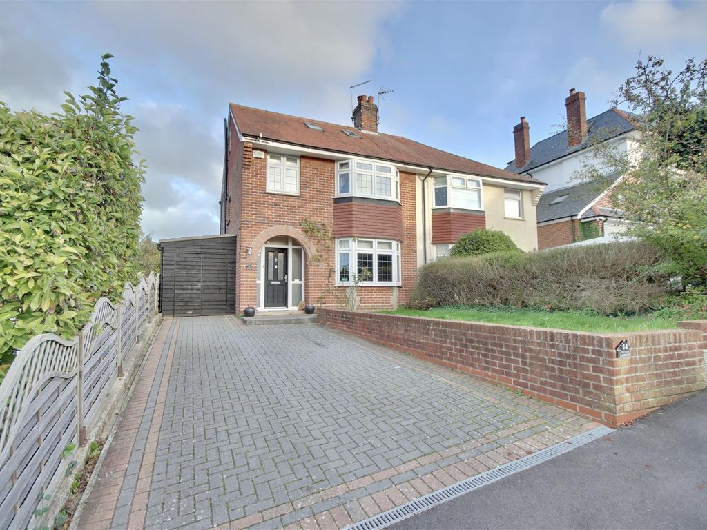 4 bed semidetached house for sale in Hilltop Crescent, Portsmouth PO6