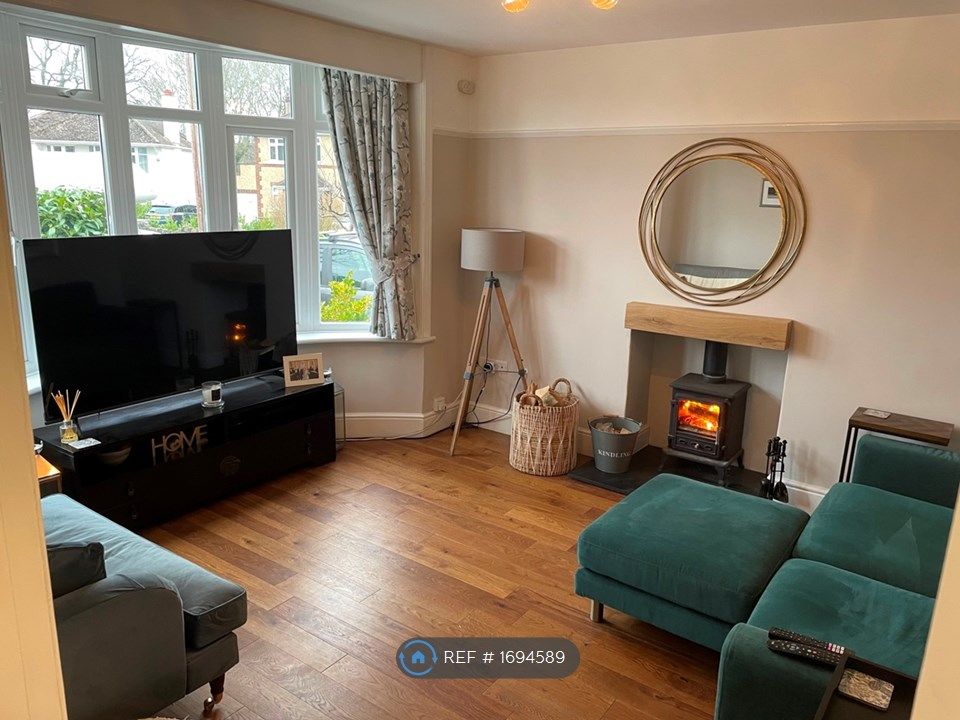 4 bed detached house to rent in Corby Avenue, Swindon SN3 Zoopla