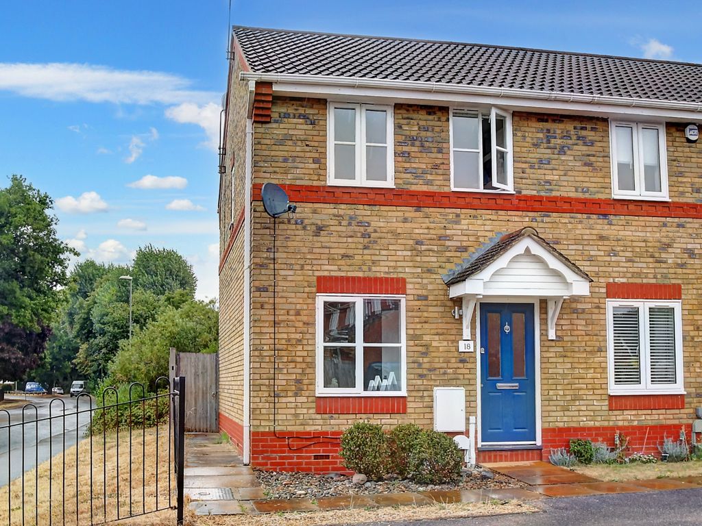 2 bed semidetached house for sale in Eldergrove, Farnborough GU14 Zoopla