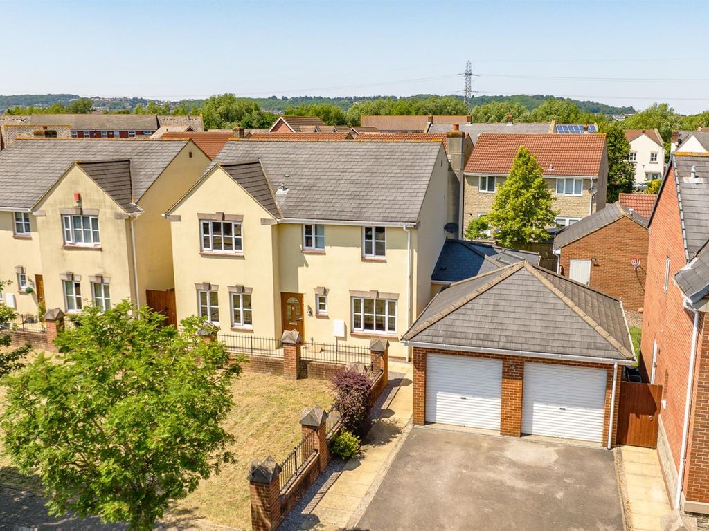 5 bed detached house for sale in Old Mill Way, WestonSuperMare BS24