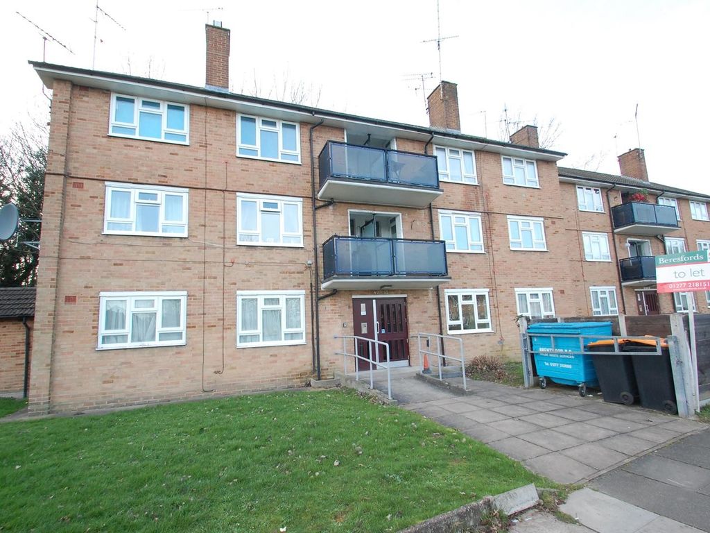 1 bed flat to rent in Knights Way, Brentwood CM13 Zoopla