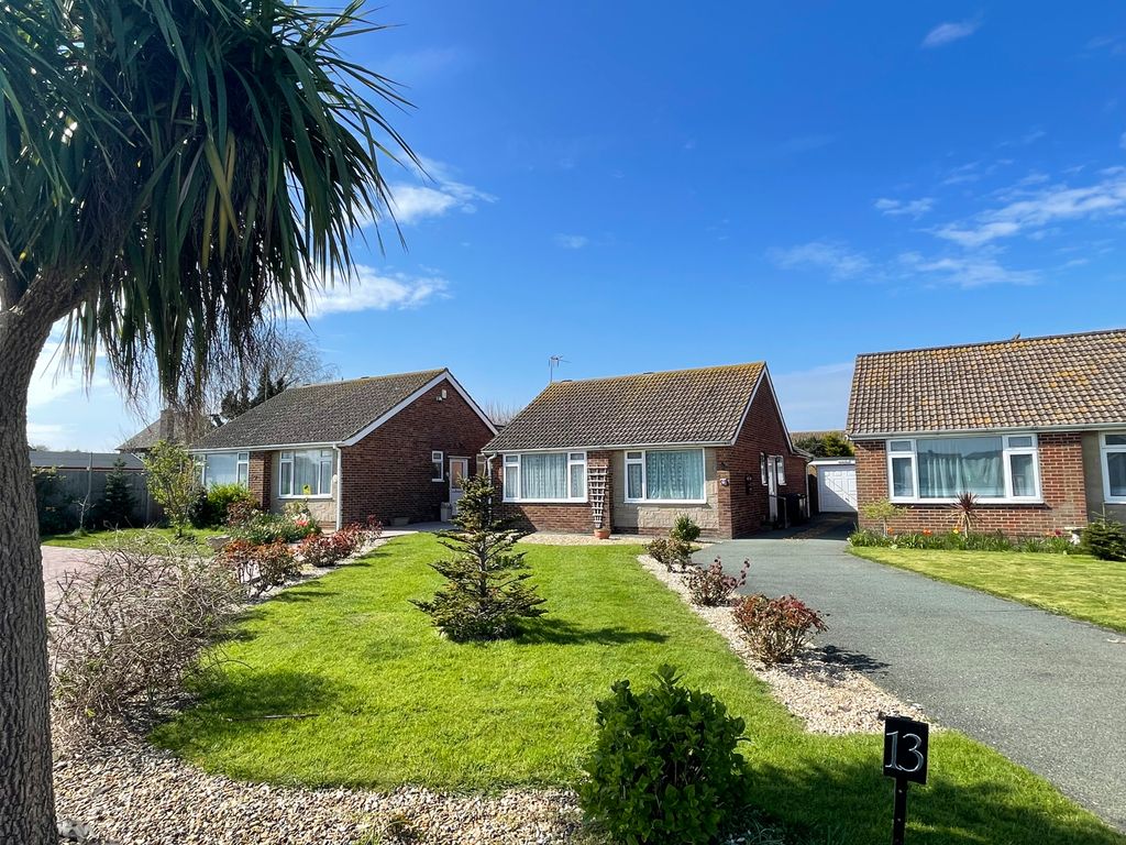 2 bed detached bungalow for sale in Waverley Gardens, Pevensey Bay BN24