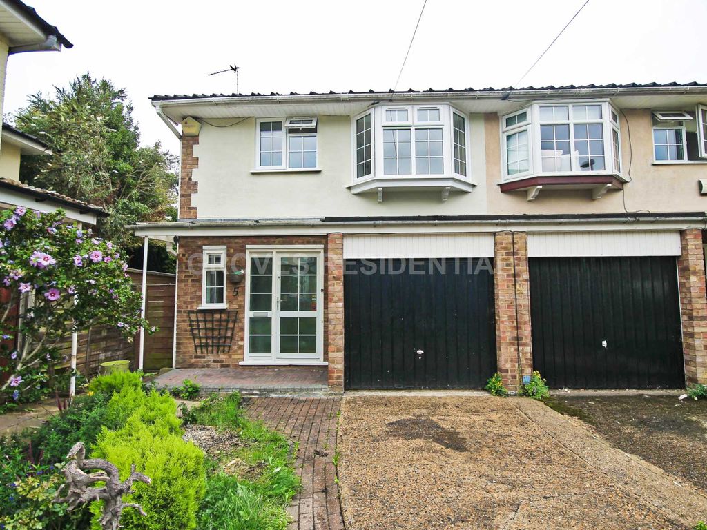 3 bed end terrace house to rent in Allan Close, New Malden KT3 Zoopla