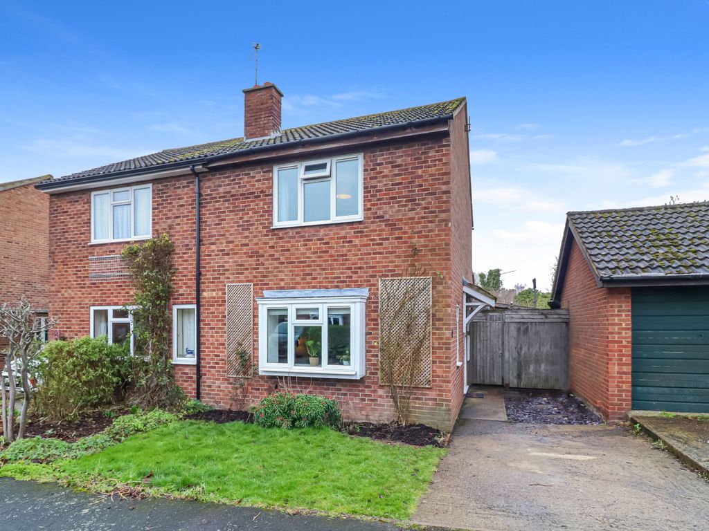 2 bed semidetached house for sale in Lukes Lea, Marsworth, Tring HP23