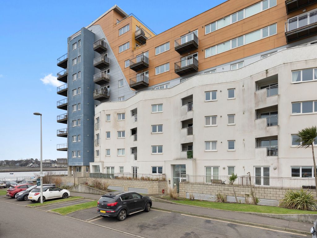2 bed flat for sale in 3/11 Heron Place, Granton, Edinburgh EH5, £