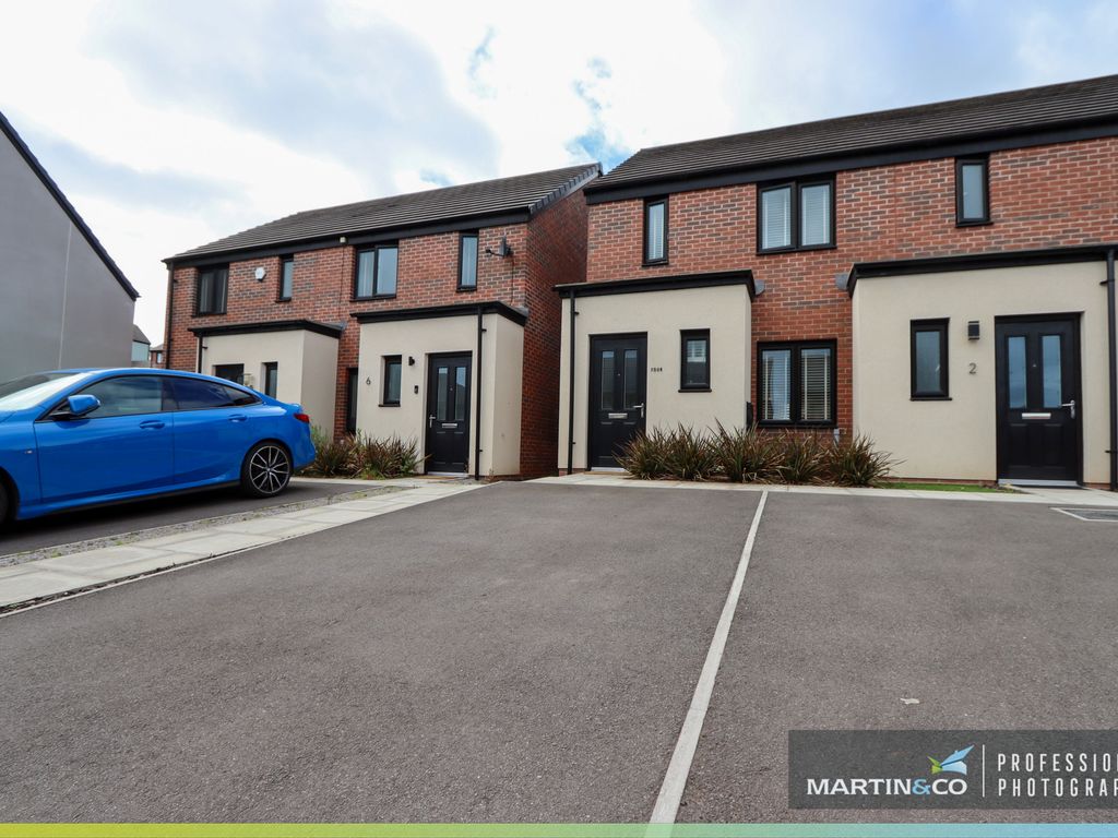 2 bed semidetached house for sale in Clos Thomas, Old St. Mellons