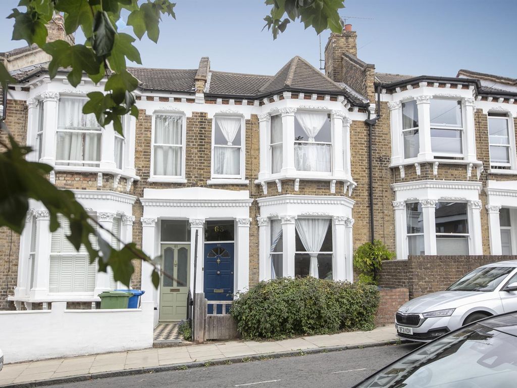 Vestry Road, Camberwell SE5  