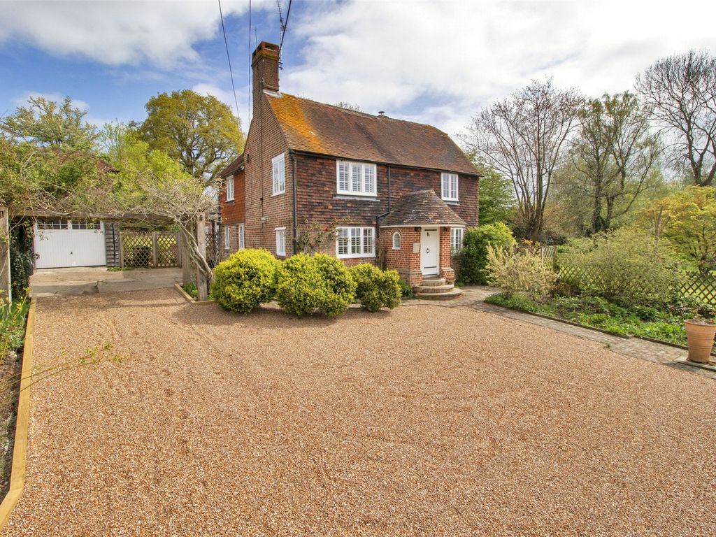 6 bed detached house for sale in Cranbrook Road, Tenterden, Kent TN30