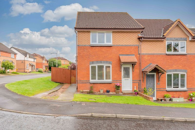 3 bed semidetached house for sale in Kinnaird Place, Dunfermline KY12