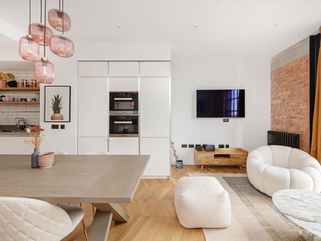 3 bed flat for sale in Battersea Power Station, London SW11, £3,350,000 Zoopla