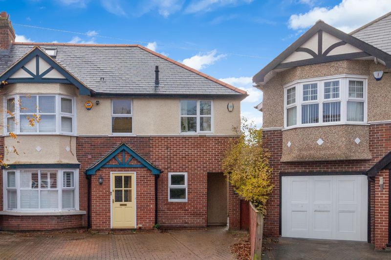 2 bed property for sale in Westbury Crescent, Oxford OX4, £300,000 Zoopla