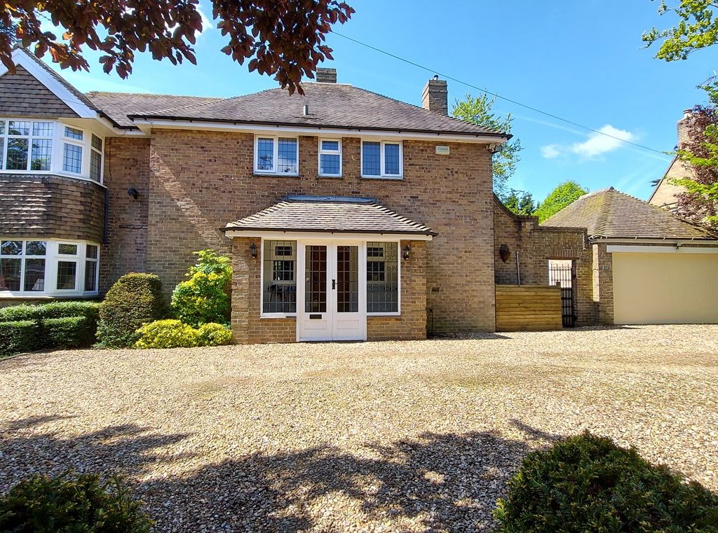 4 bed detached house for sale in North Road, Bourne, Lincolnshire PE10
