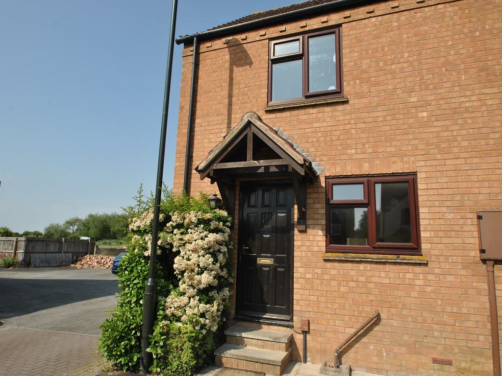2 bed end terrace house for sale in Meadow Lea, Cleeve