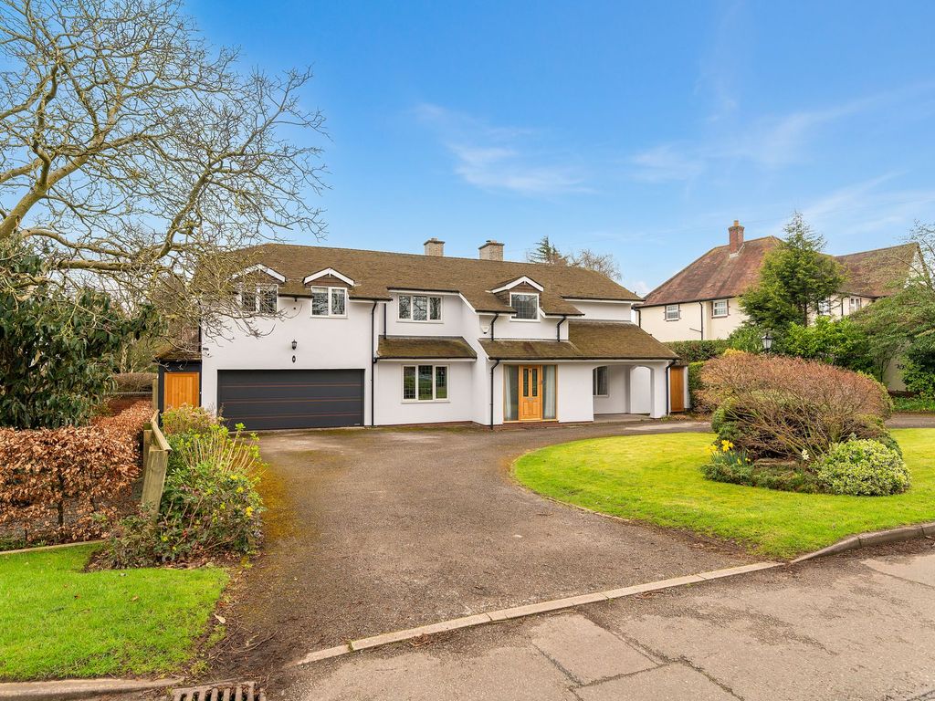5 bed detached house for sale in Hillwood Common Road, Sutton Coldfield