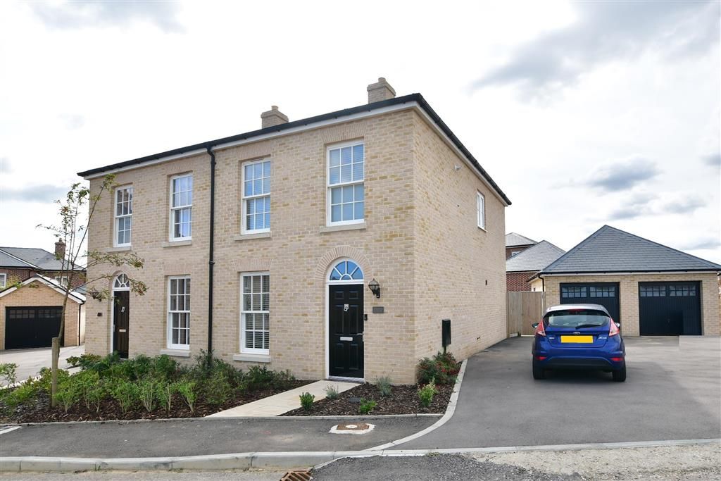 3 bed semidetached house for sale in Grove, Whitfield, Dover