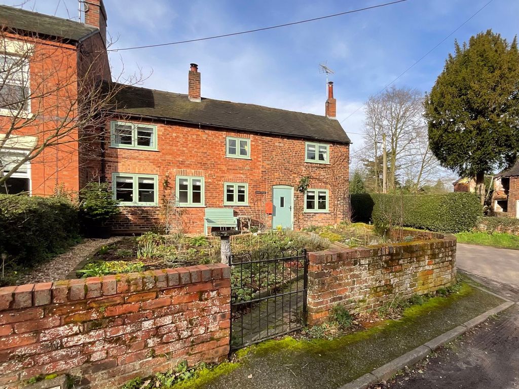 4 bed semidetached house for sale in Englesea Brook Lane, Englesea