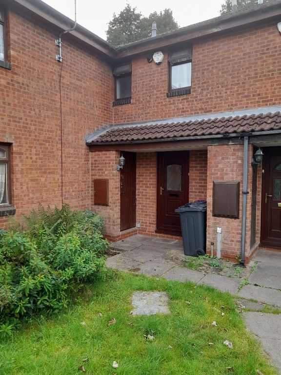 2 bed terraced house to rent in Fledburgh Drive, Sutton Coldfield B76
