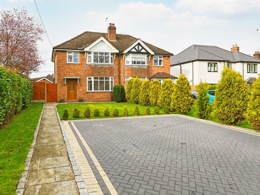 3 bed semidetached house for sale in Weston Lane, Shavington, Cheshire