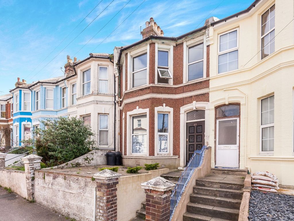 1 bed flat to rent in 27 St. Pauls Road, St. LeonardsOnSea, East