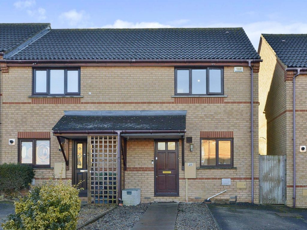 2 bed end terrace house for sale in Cropton Rise, Emerson Valley