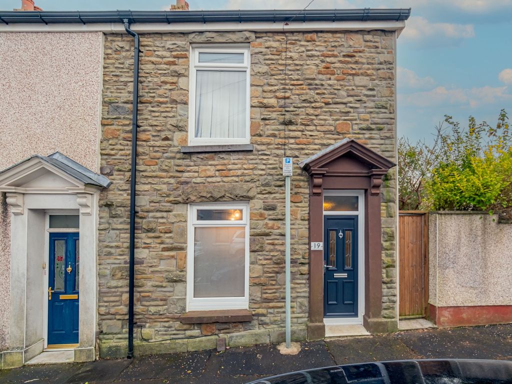 2 bed end terrace house for sale in Graham Street, Swansea SA1, £