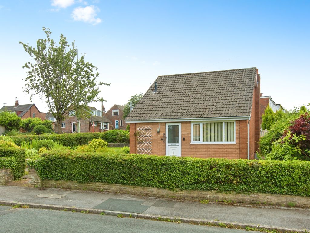 3 bed bungalow for sale in Ringway, Chorley, Lancashire PR7, £220,000