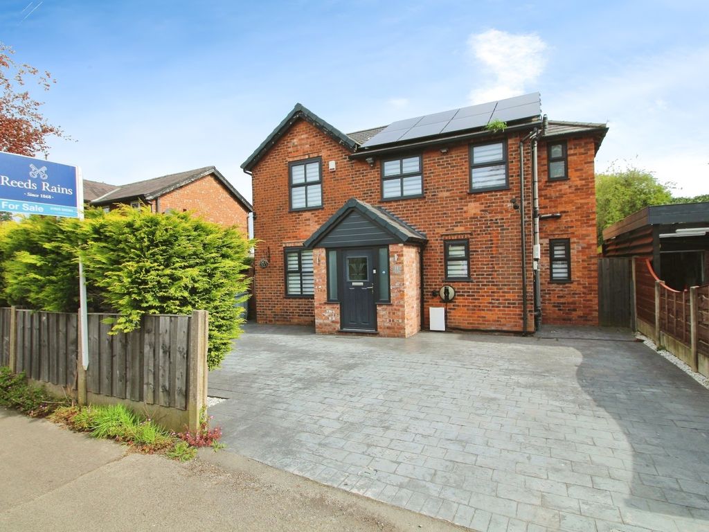 4 bed detached house for sale in Dean Row Road, Wilmslow, Cheshire SK9