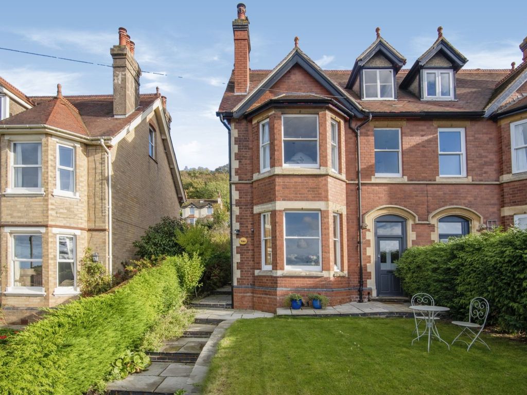 5 bed semidetached house for sale in West Malvern Road, Malvern WR14