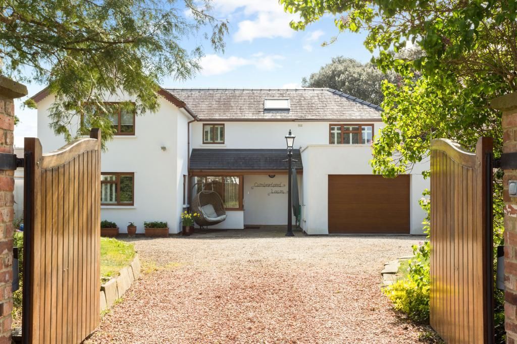 3 bed detached house for sale in Tivoli Road, Cheltenham GL50 Zoopla