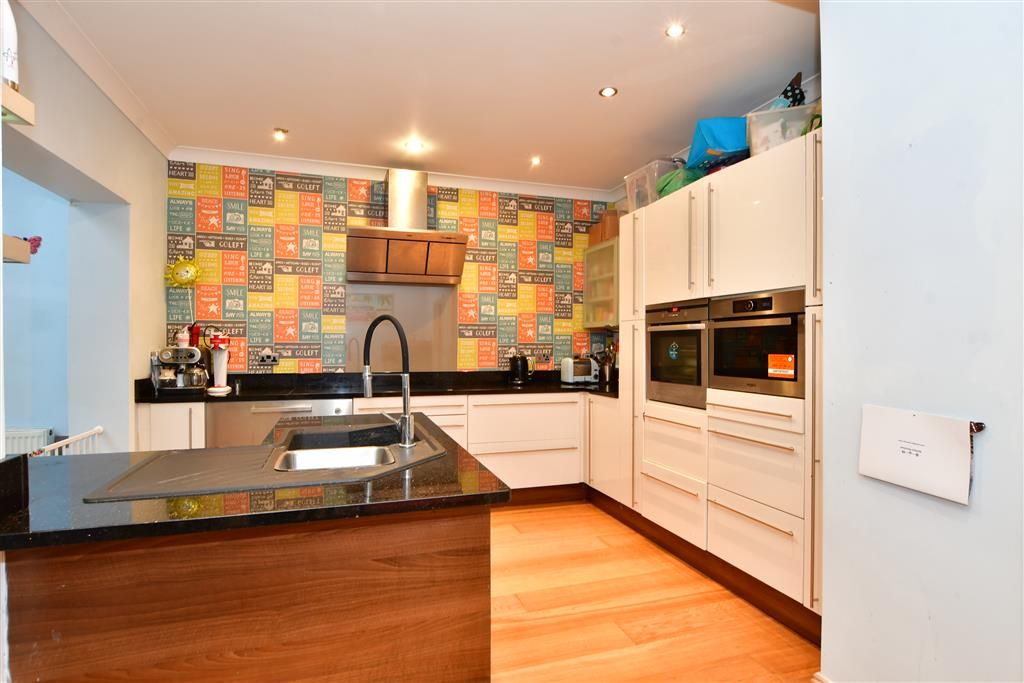 3 bed semidetached house for sale in Copnor Road, Portsmouth