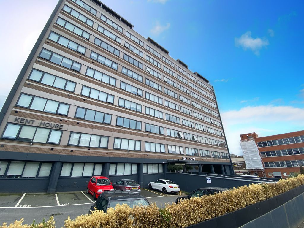 1 bed flat to rent in Romney Place, Maidstone ME15, £1,150 pcm Zoopla