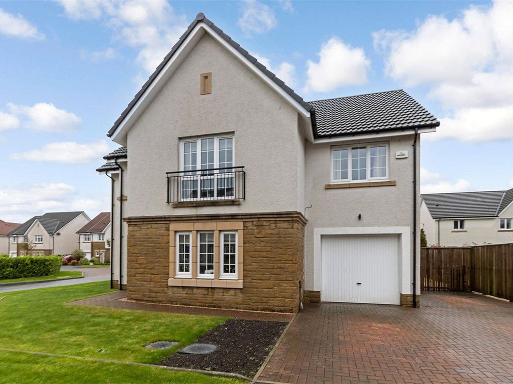 4 bed detached house for sale in Calderstone Drive, Cumbernauld