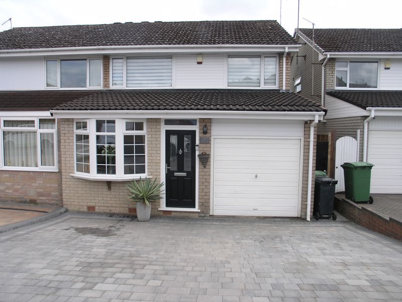 3 bed semidetached house for sale in Blakedown Road, Halesowen B63