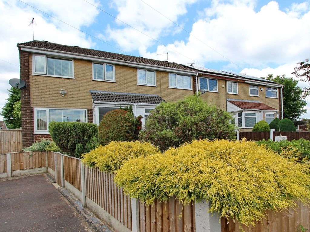 3 bed terraced house to rent in Marston Close, Whitefield M45, £1,050