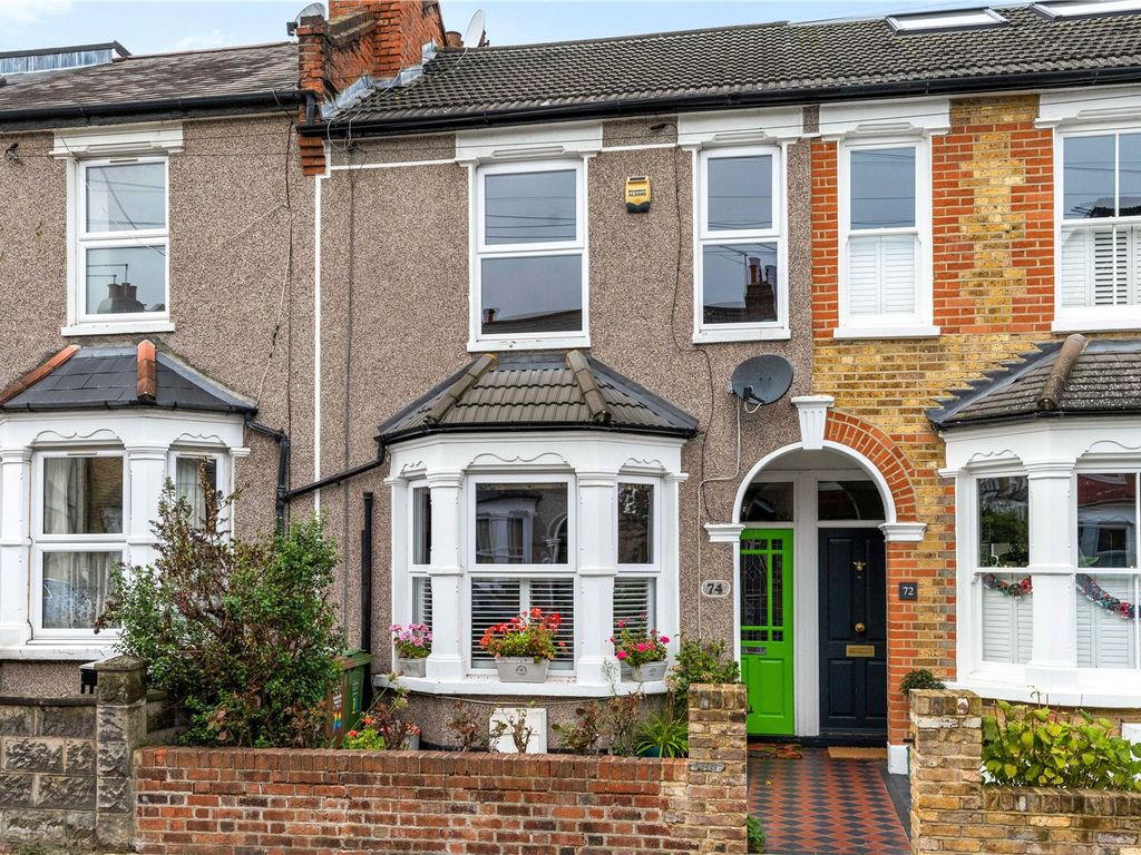 2 bed terraced house for sale in Salehurst Road, London SE4, £775,000