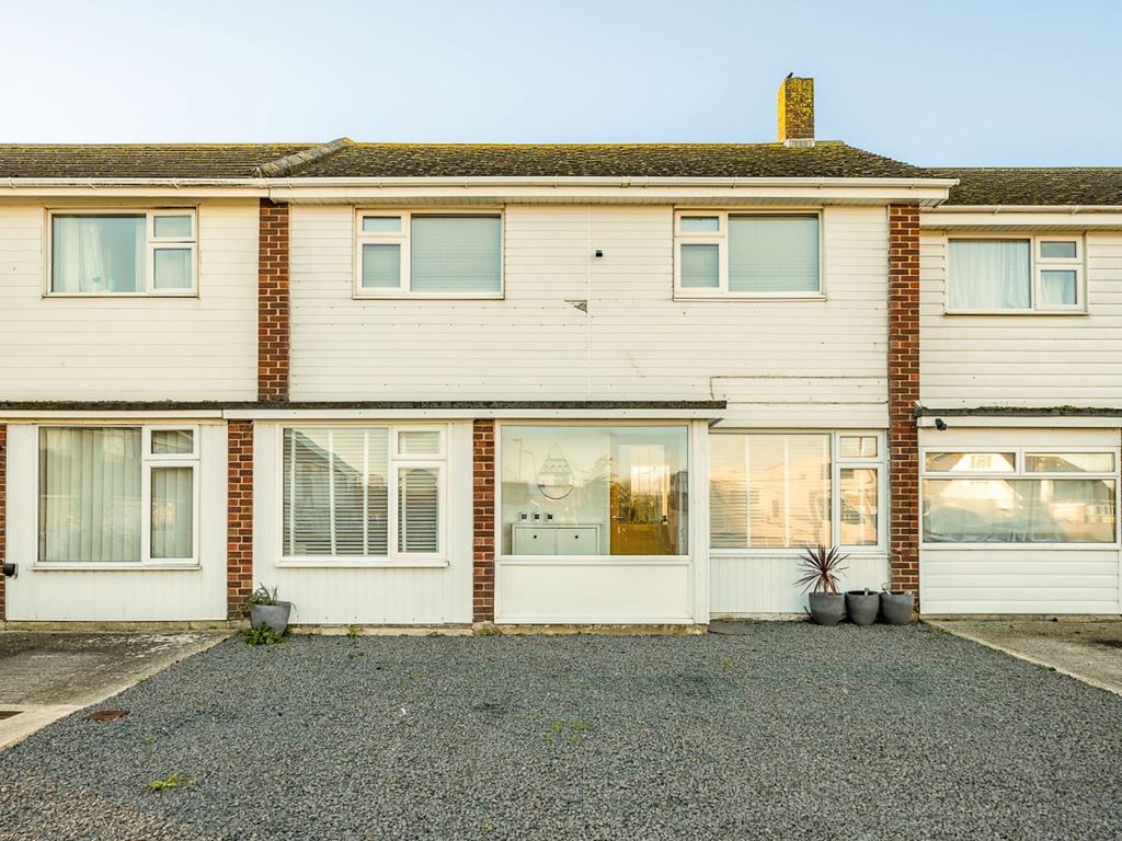 4 bed terraced house for sale in Holford Green, Selsey PO20, £325,000 Zoopla