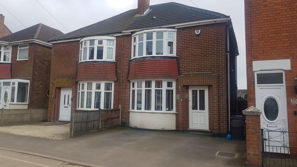 2 bed semidetached house for sale in Highfield Street, Hugglescote