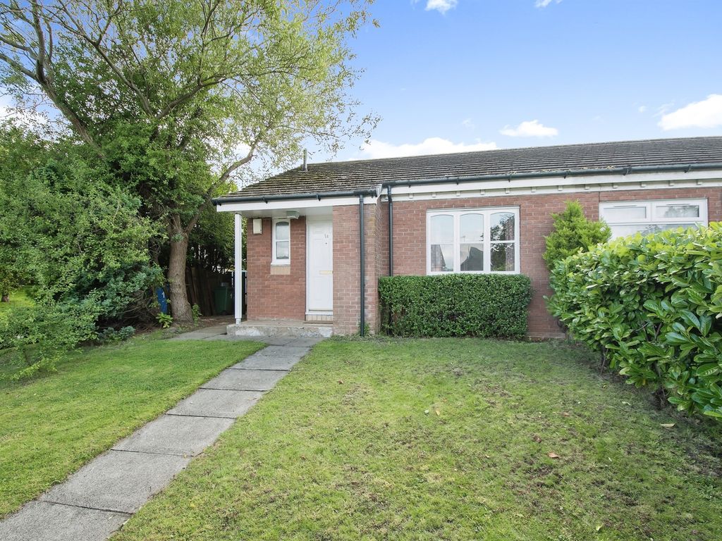 1 bed end terrace house for sale in Priesthill Road, Priesthill, Glasgow G53, £85,000 Zoopla