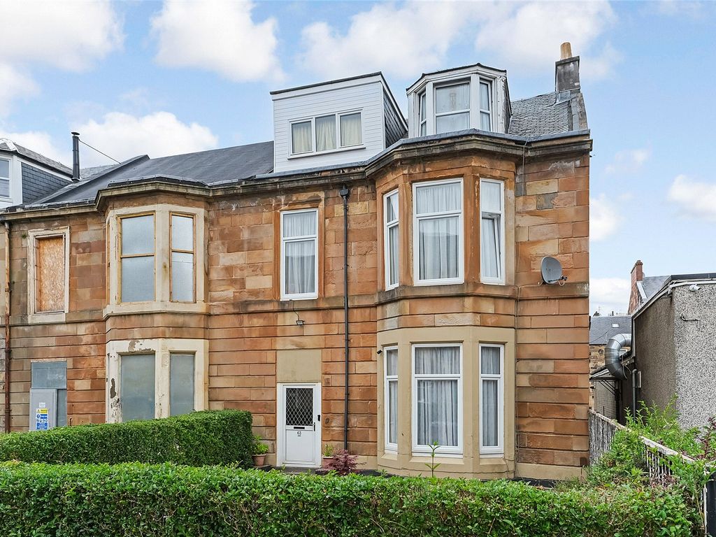 5 bed end terrace house for sale in Albert Road, Queens Park, Glasgow